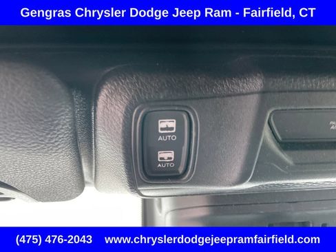 Used 2024 Jeep Wrangler Unlimited Sahara AWD/4WD image 57