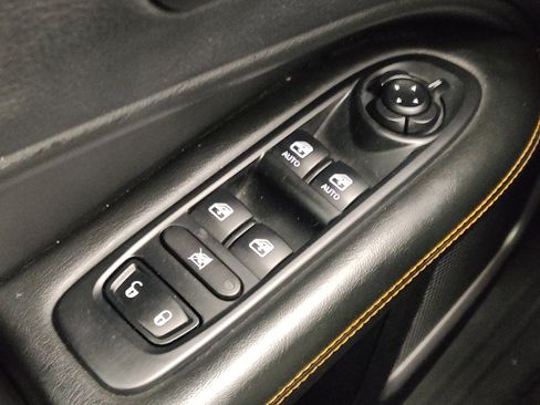 Used 2018 Jeep Compass Limited AWD/4WD image 27