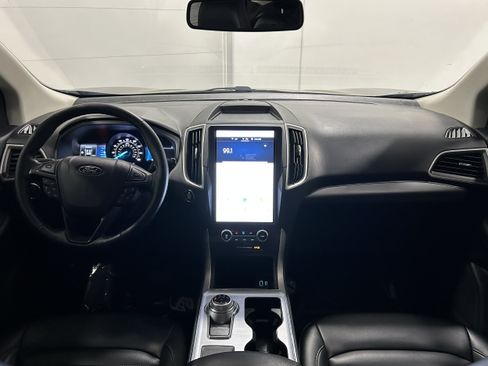 Used 2022 Ford Edge SEL AWD/4WD image 13