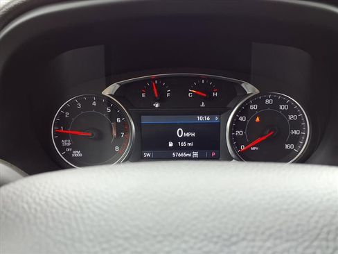 Used 2023 GMC Acadia SLT image 17