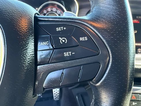 Used 2016 Dodge Challenger R/T Scat Pack RWD image 14
