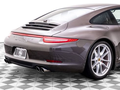 Used 2015 Porsche 911 Carrera 4S AWD/4WD image 35