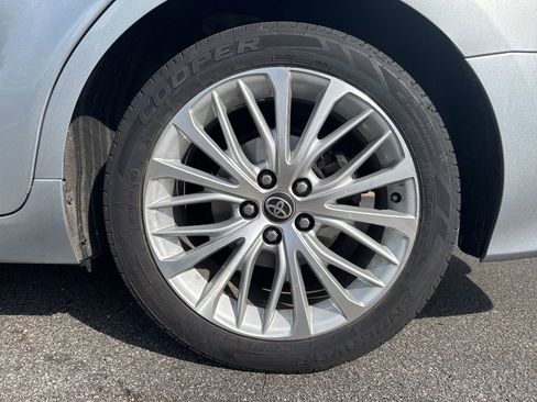 Certified 2020 Toyota Camry XLE w/ Navigation Package AWD/4WD image 18