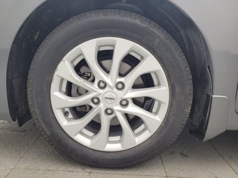 Used 2019 Nissan Sentra SV FWD image 31
