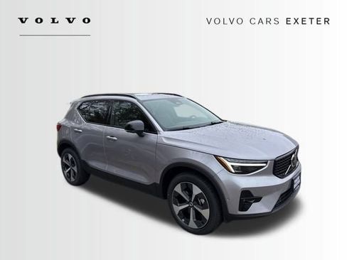 New 2026 Volvo XC40 B5 Plus w/ Protection Package Premier image 2