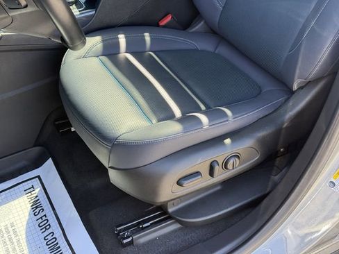 Used 2023 Chevrolet Blazer RS w/ Enhanced Convenience Package image 15