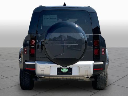 Used 2024 Land Rover Defender 110 S AWD/4WD image 5