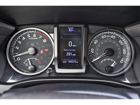 Used 2020 Toyota Tacoma TRD Sport w/ TRD Premium Sport Package AWD/4WD image 16
