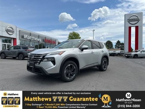 Certified 2024 Nissan Rogue SV AWD/4WD image 1