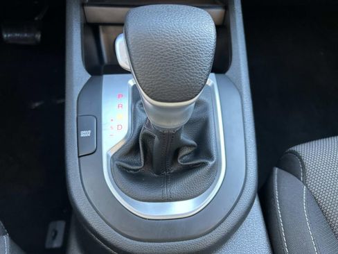 Certified 2023 Kia Forte LXS image 25