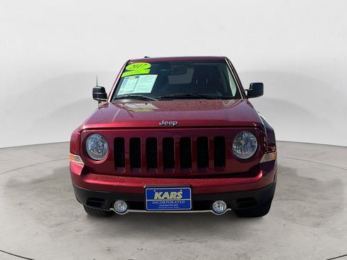Used 2017 Jeep Patriot High Altitude AWD/4WD image 2