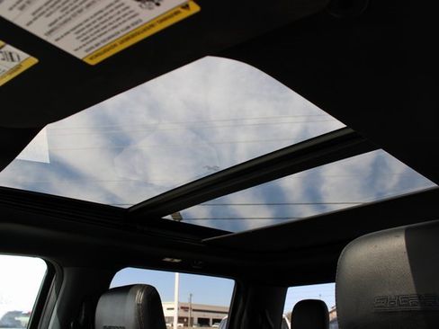 Used 2022 Ford F150 XLT w/ Equipment Group 302A High image 18