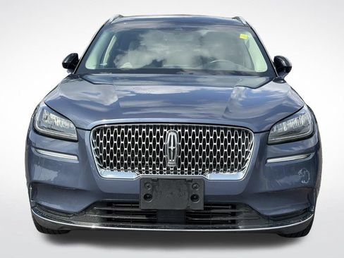 Used 2022 Lincoln Corsair AWD w/ Premium Package image 3