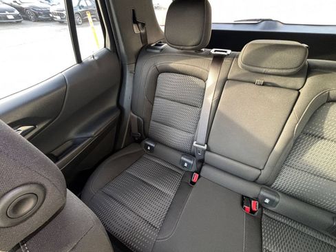 Used 2025 Chevrolet Equinox LT AWD/4WD image 39