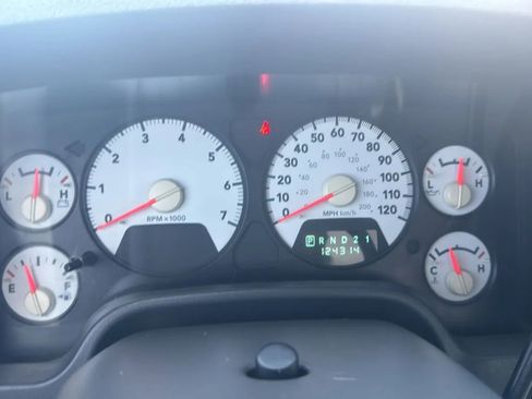 Used 2006 Dodge Ram 1500 Truck SLT RWD image 10