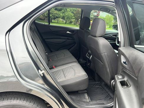 Used 2020 Chevrolet Equinox LT FWD image 30