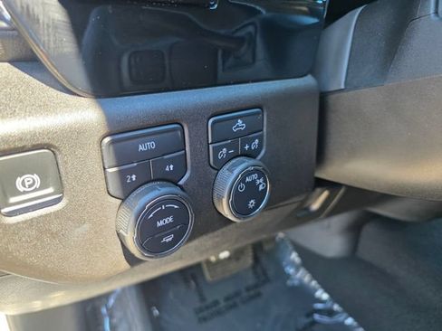 Used 2024 Chevrolet Silverado 1500 LT AWD/4WD image 24