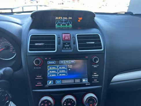 Used 2018 Subaru Forester 2.5i w/ Alloy Wheel Package image 17