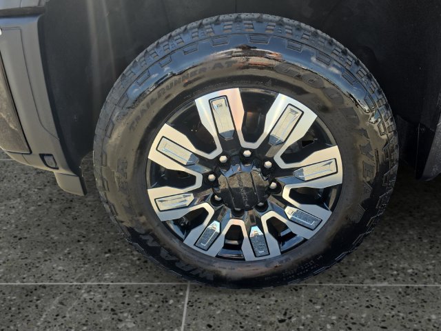 Used 2024 GMC Sierra 3500 Denali w/ Denali Reserve Package AWD/4WD image 16