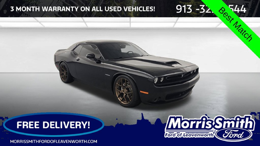 Used 2021 Dodge Challenger R/T RWD image 1