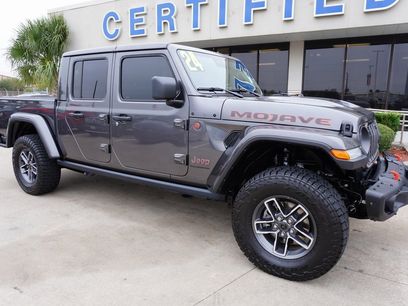 Used 2024 Jeep Gladiator Mojave