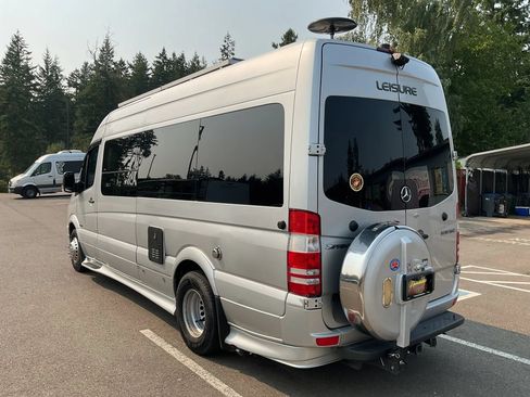 Used 2013 Mercedes-Benz Sprinter 3500 image 3