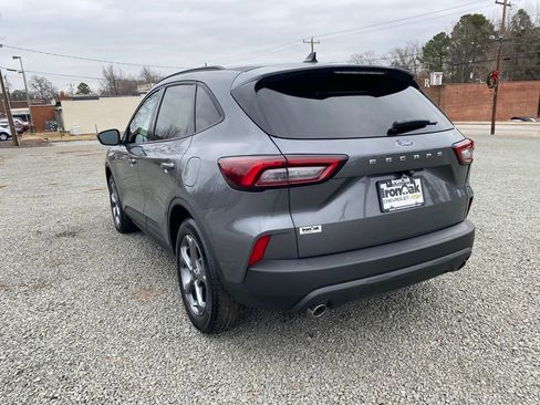 Used 2025 Ford Escape ST-Line image 5