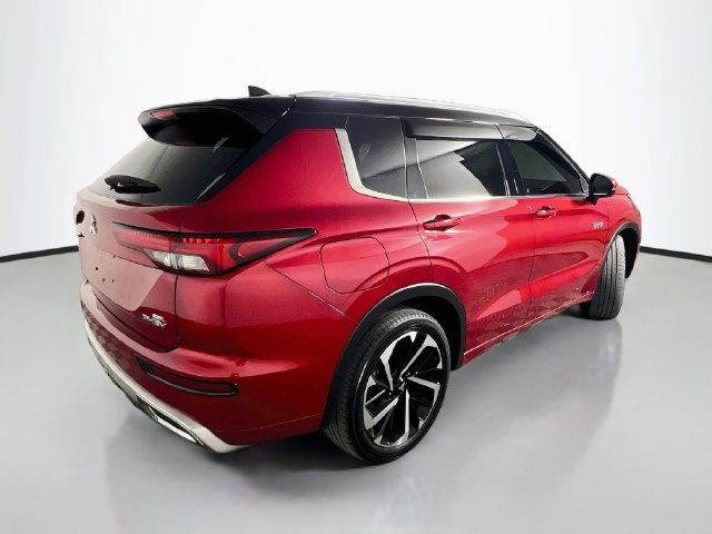 Used 2023 Mitsubishi Outlander SEL AWD/4WD image 8