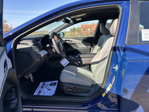 New 2026 Toyota Camry SE w/ Convenience Package image 11