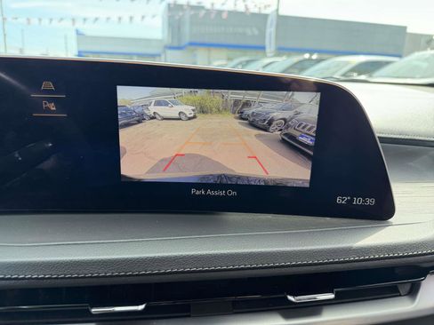 Certified 2024 Cadillac XT4 Premium Luxury AWD/4WD image 22