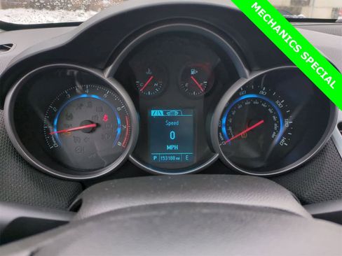 Used 2016 Chevrolet Cruze LT image 31