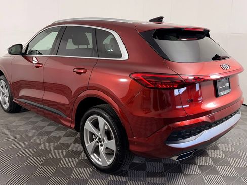 Used 2025 Audi Q5 Premium Plus w/ Premium Plus image 8