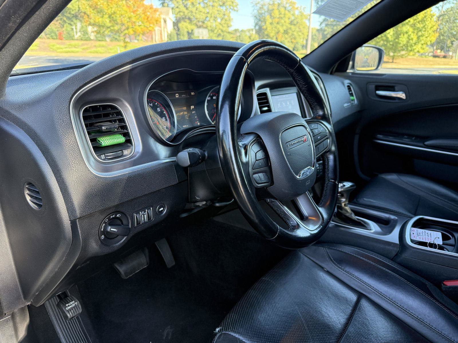 Used 2021 Dodge Charger SXT w/ Leather Interior Group RWD image 21