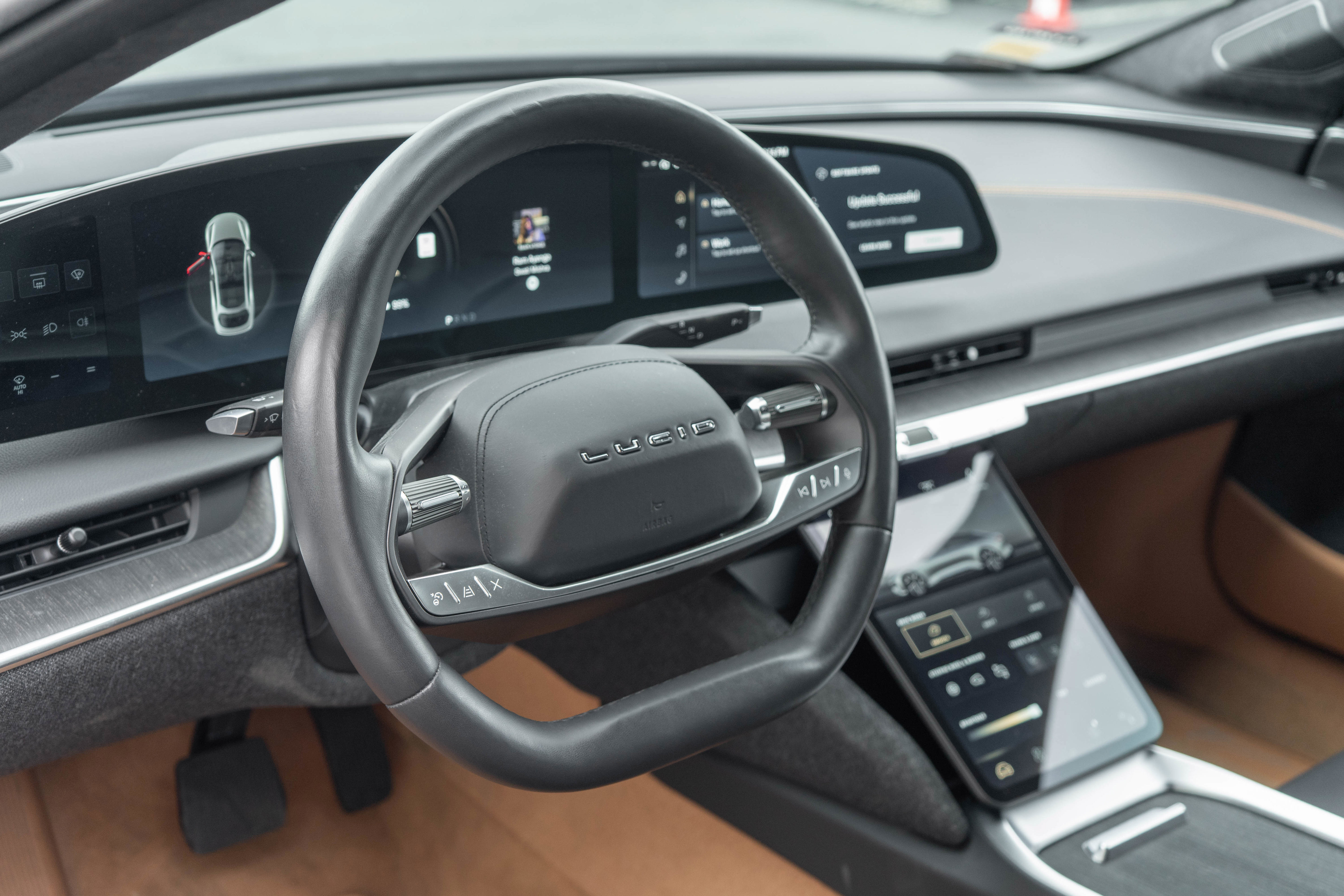 Used 2024 Lucid Air Touring AWD/4WD image 12