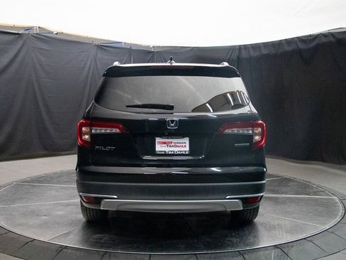 Used 2019 Honda Pilot Touring image 11
