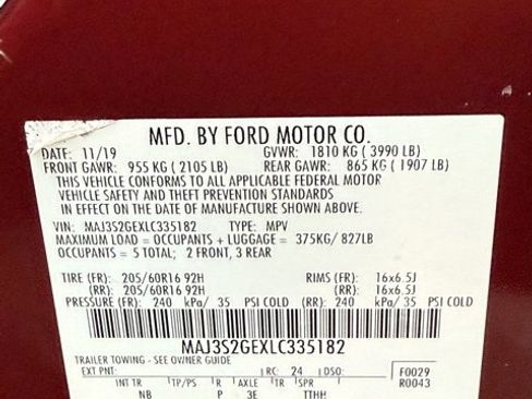 Used 2020 Ford EcoSport SE image 32