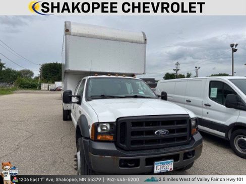 Used 2006 Ford F450 XL image 1