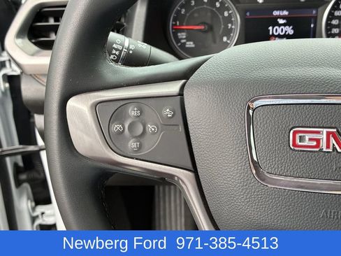 Used 2023 GMC Acadia AT4 AWD/4WD image 16