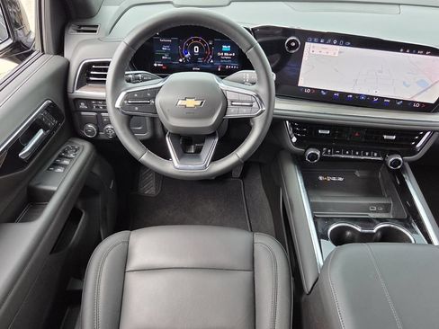 Used 2026 Chevrolet Tahoe LT w/ Comfort Package RWD image 14