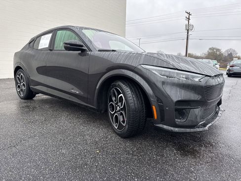 Used 2022 Ford Mustang Mach-E GT image 1