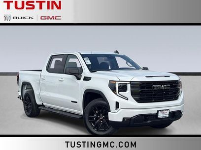 New 2026 GMC Sierra 1500 Elevation w/ LPO, Elevation Black Package