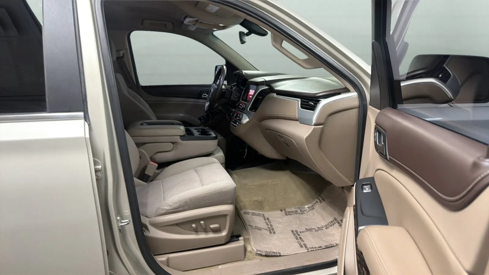 Used 2015 GMC Yukon XL SLE w/ HD Trailering Package AWD/4WD image 21