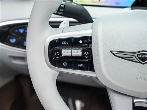 New 2026 Genesis GV70 2.5T Advanced AWD/4WD image 21