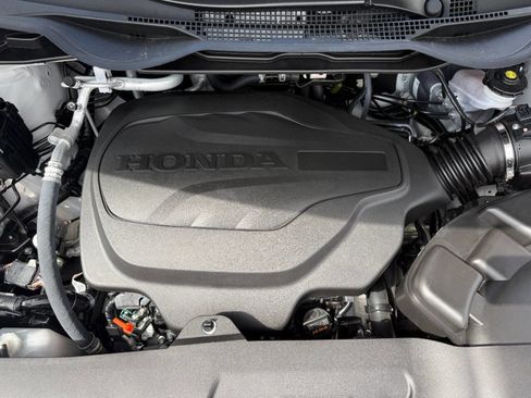 Used 2026 Honda Odyssey Elite image 11
