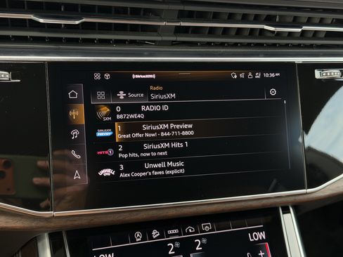 Used 2024 Audi Q8 Premium Plus AWD/4WD image 25