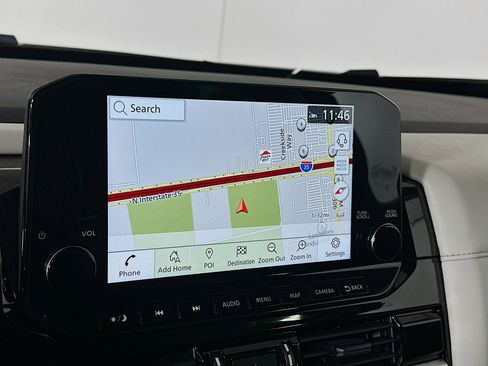 Used 2024 Nissan Pathfinder SL w/ SL Premium Package image 21