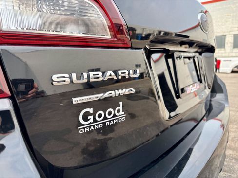 Used 2017 Subaru Outback 2.5i Premium AWD/4WD image 25