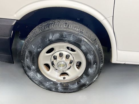 Used 2023 Chevrolet Express 2500 Extended w/ Driver Convenience Package image 12