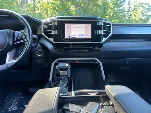 Used 2023 Toyota Tundra SR5 w/ SR5 Convenience Package AWD/4WD image 23
