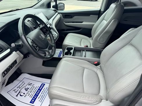 Used 2020 Honda Odyssey EX-L image 2